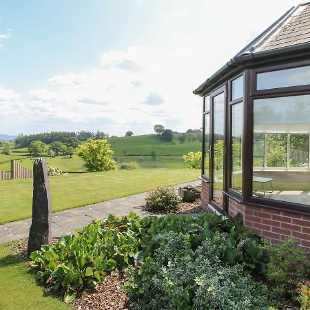The Marshes Villa Welshpool Bagian luar foto
