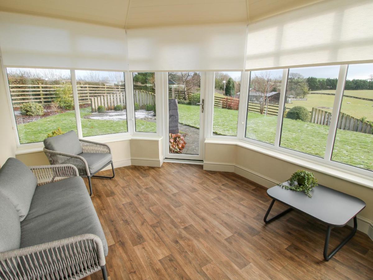 The Marshes Villa Welshpool Bagian luar foto