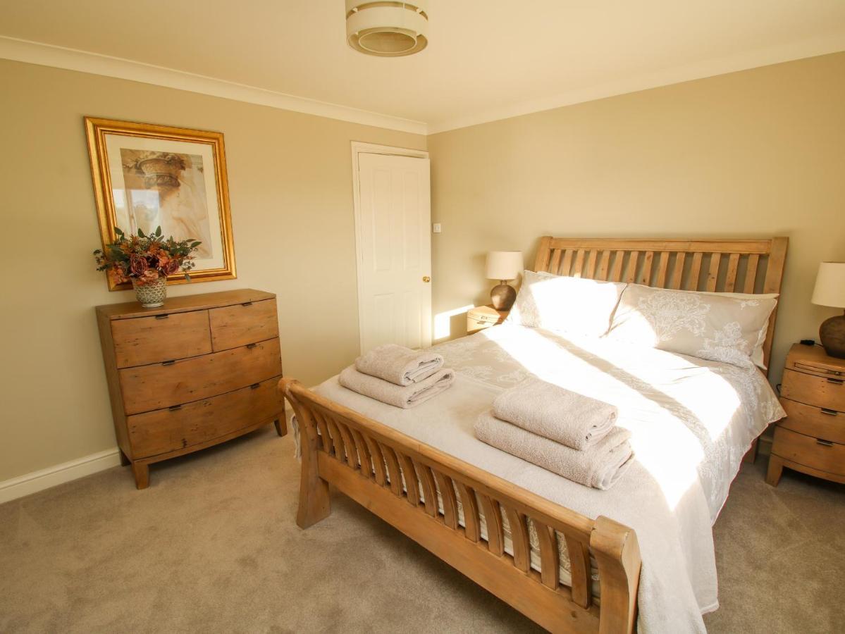 The Marshes Villa Welshpool Bagian luar foto