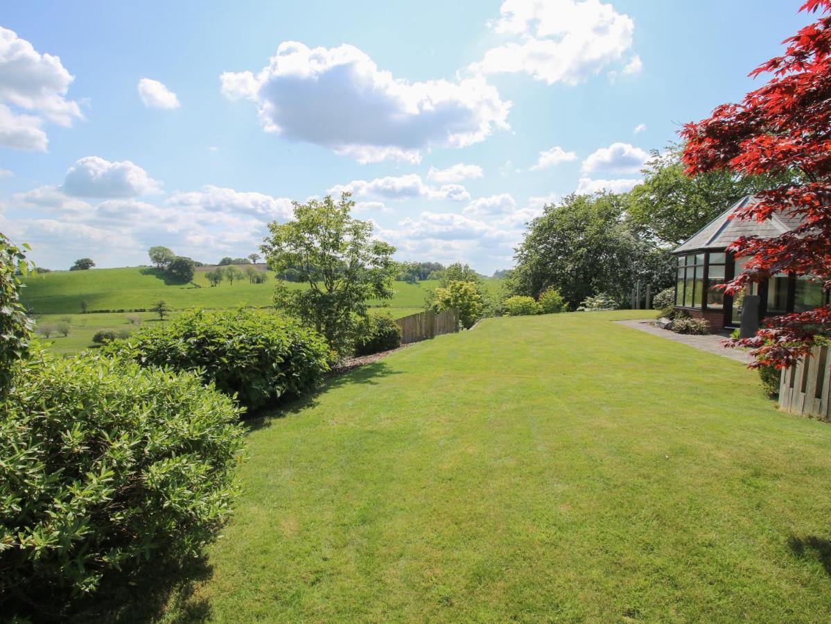 The Marshes Villa Welshpool Bagian luar foto